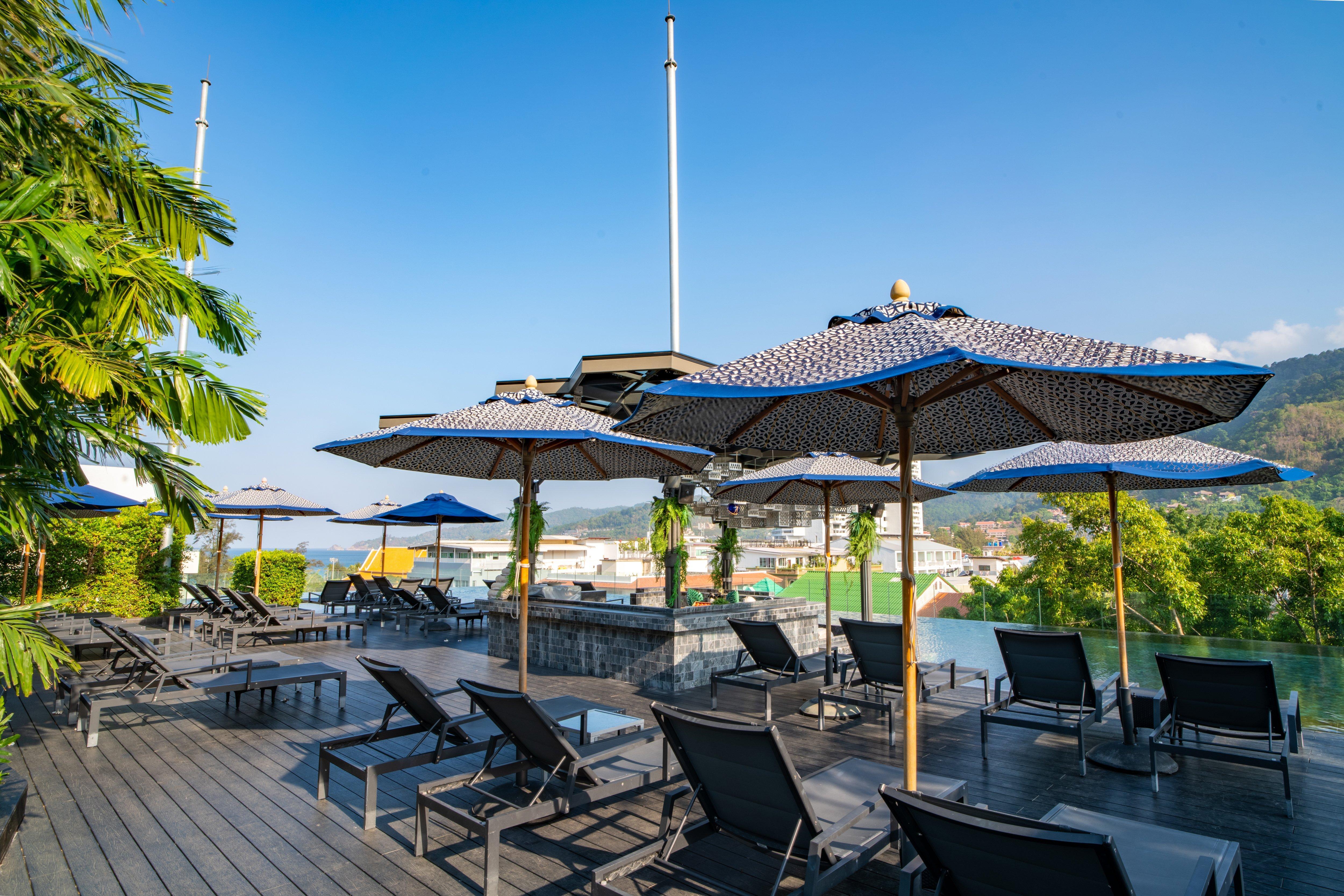 Hotel Indigo Phuket Patong By Ihg Exterior foto The pool at the hotel